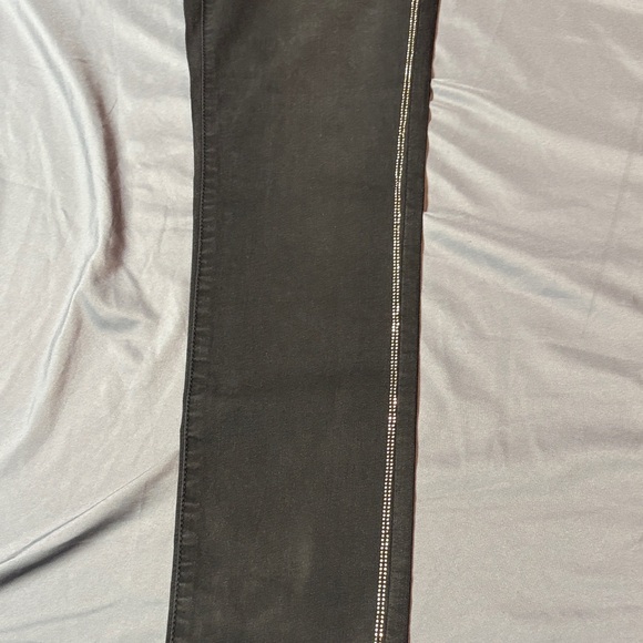 Jennifer Lopez Charcoal/Black Mid-Rise Skinny Jeans Rhinestone Side Stripes NWT - Picture 10 of 12